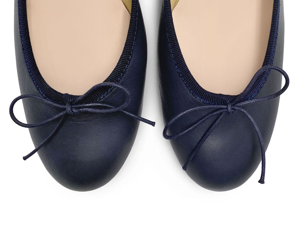 Ballerine in pelle blu con tacco alto