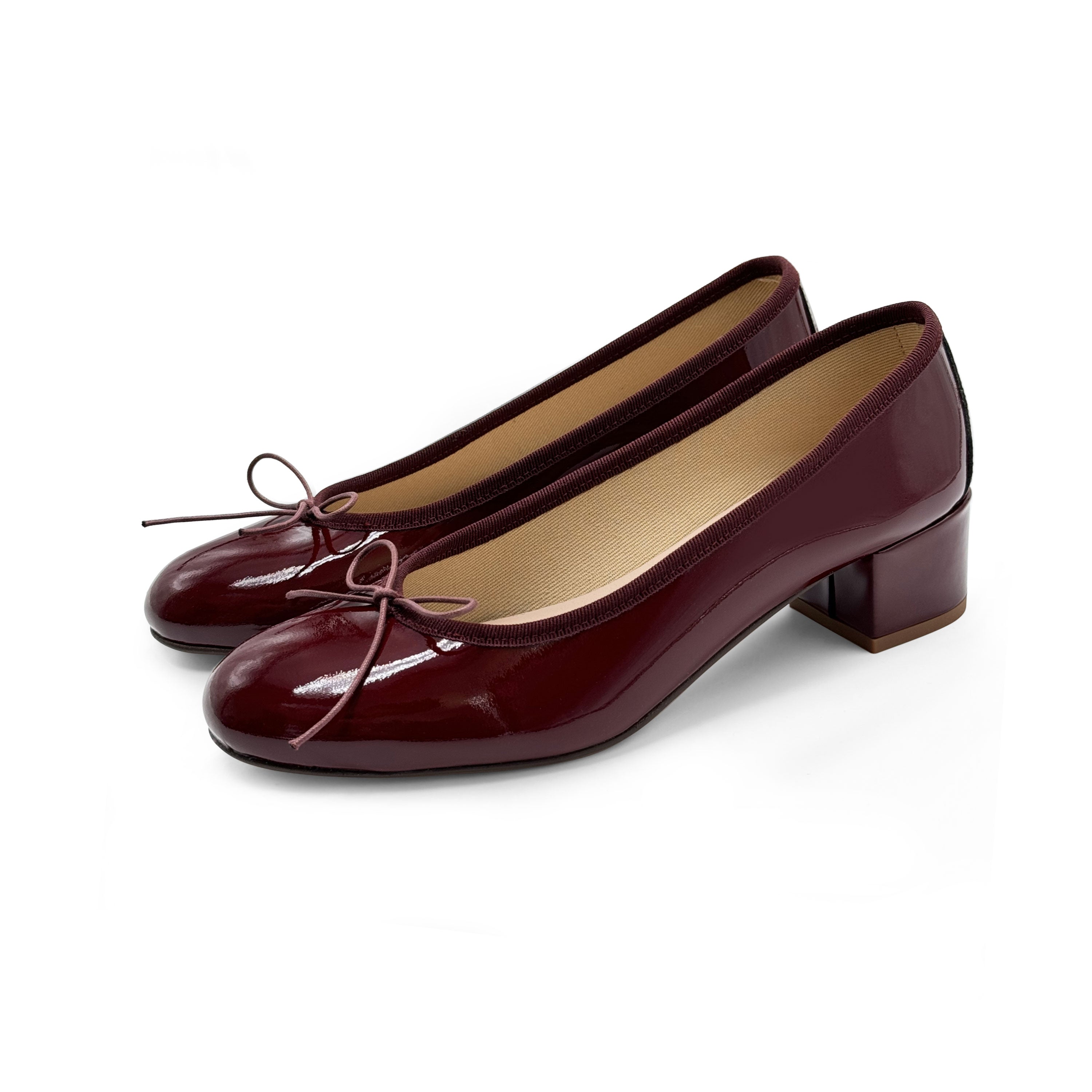 Ballerine bordeaux con tacco alto in vernice