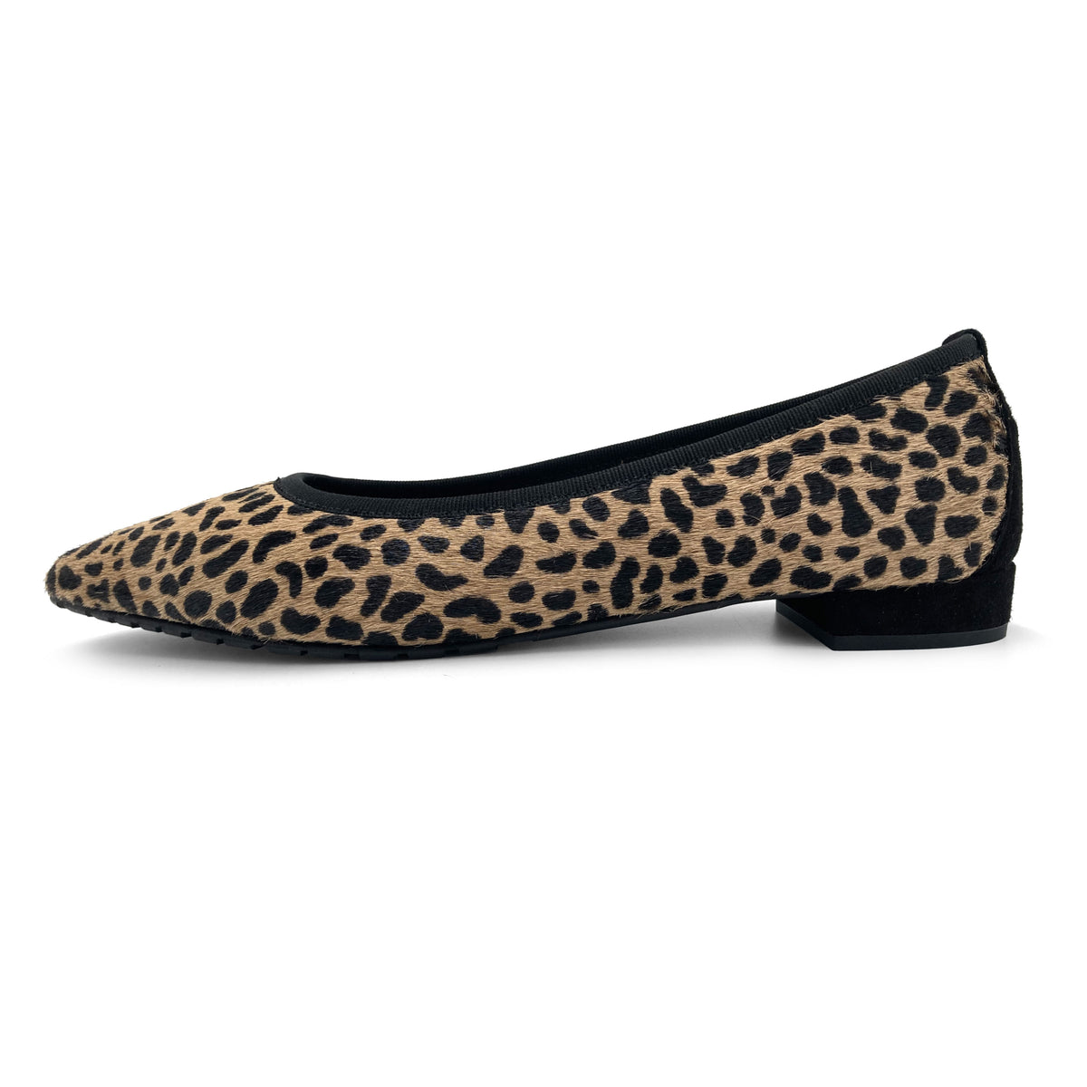 Ballerine a punta animalier in cavallino maculato