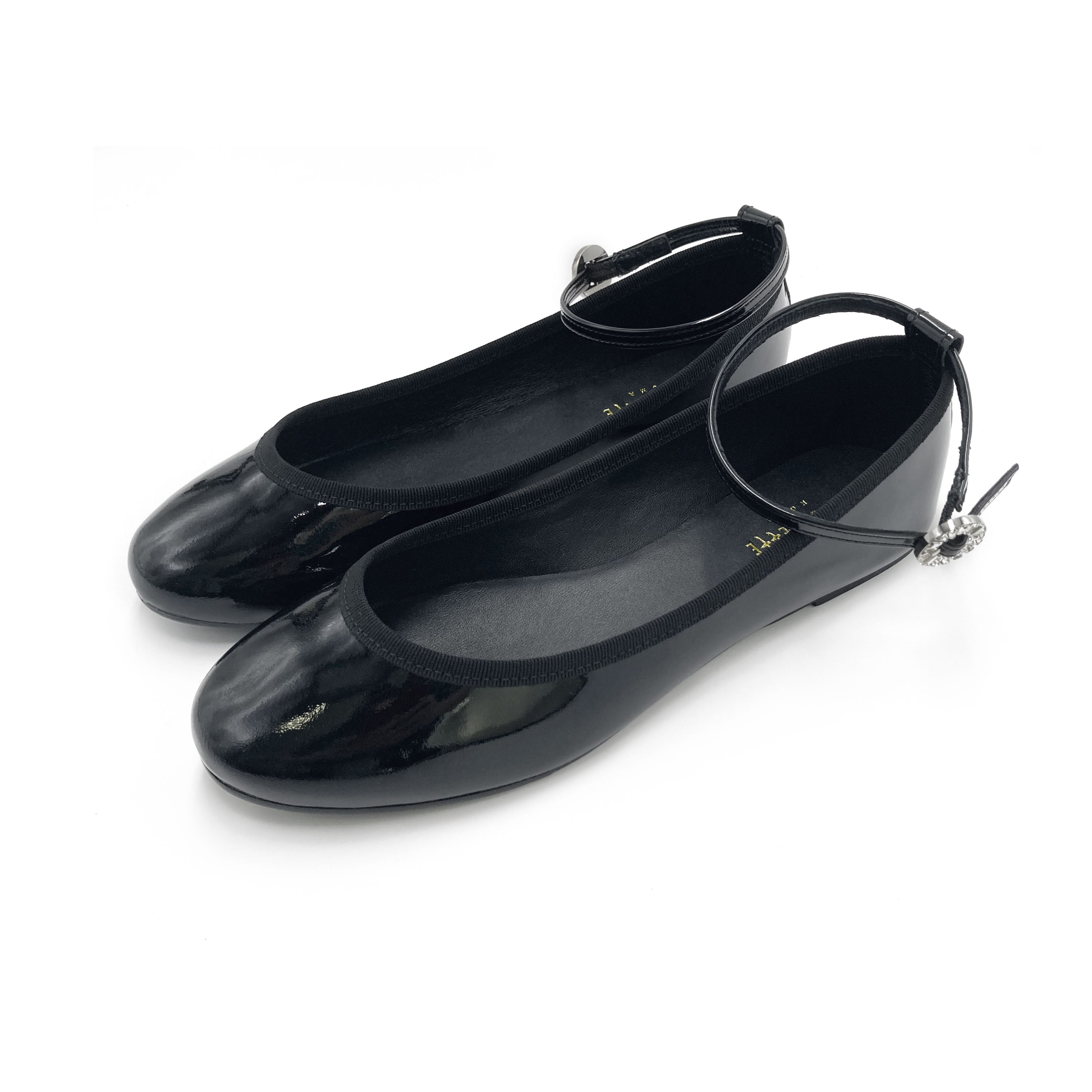 Ballerine nere in vernice con cinturino gioiello