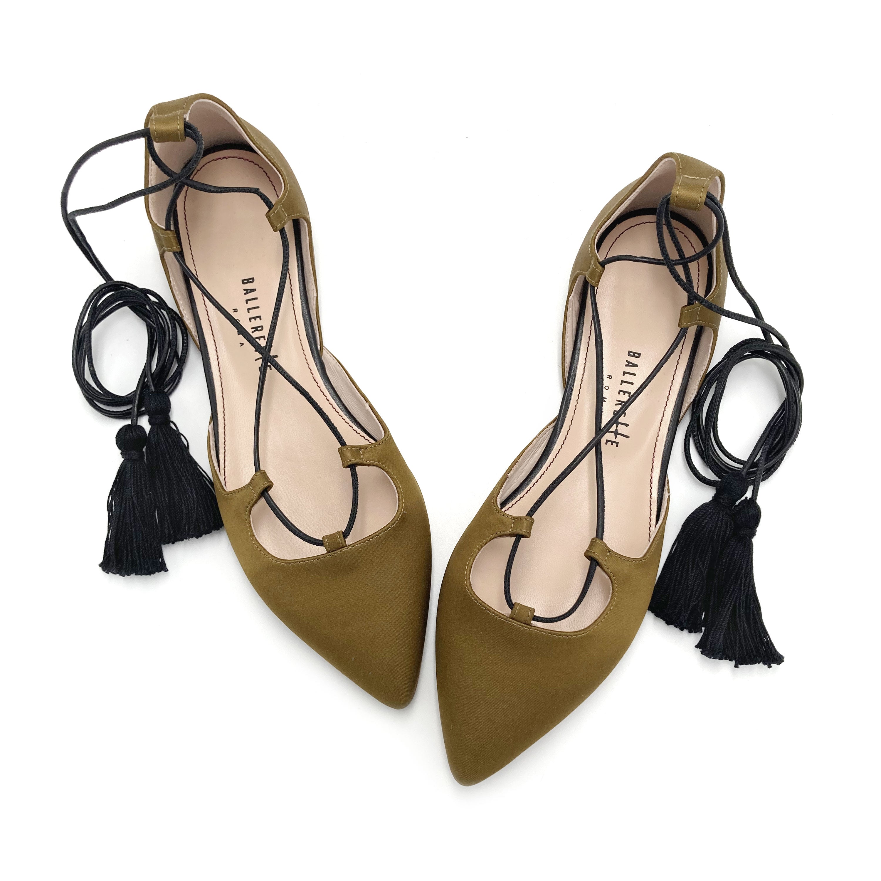TT GO GREEN COLLECTION - Ballerine mostarda con lacci alla schiava in raso ecologico