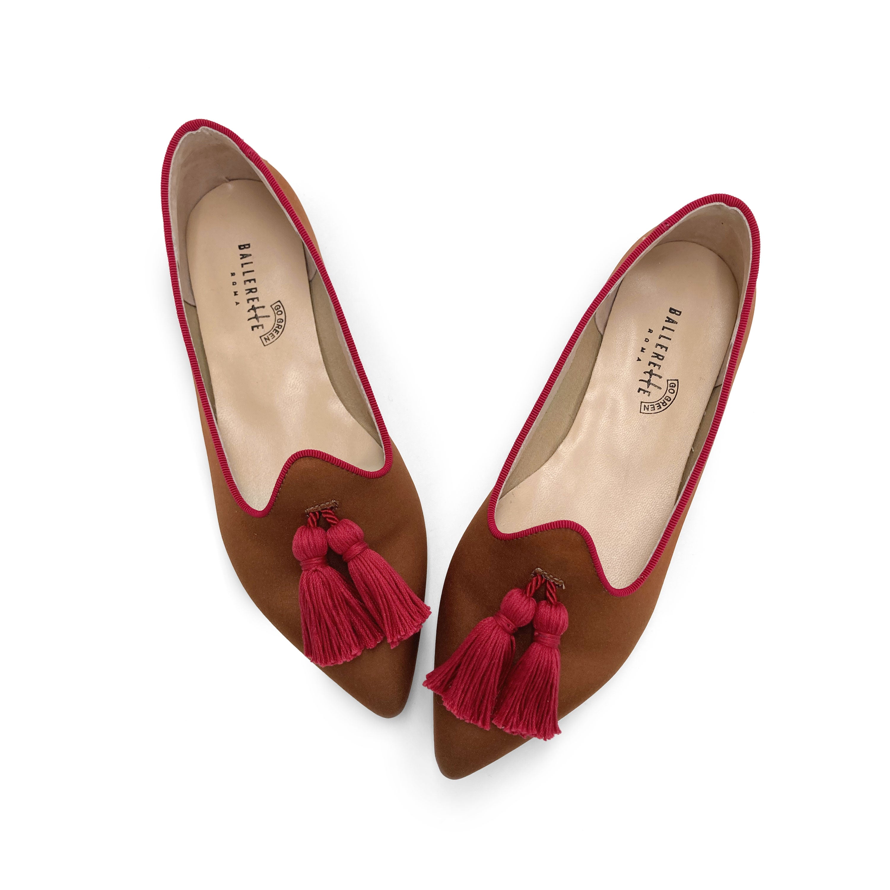 TT Go Green Collection - Mocassini donna marroni in raso eco e nappine fucsia