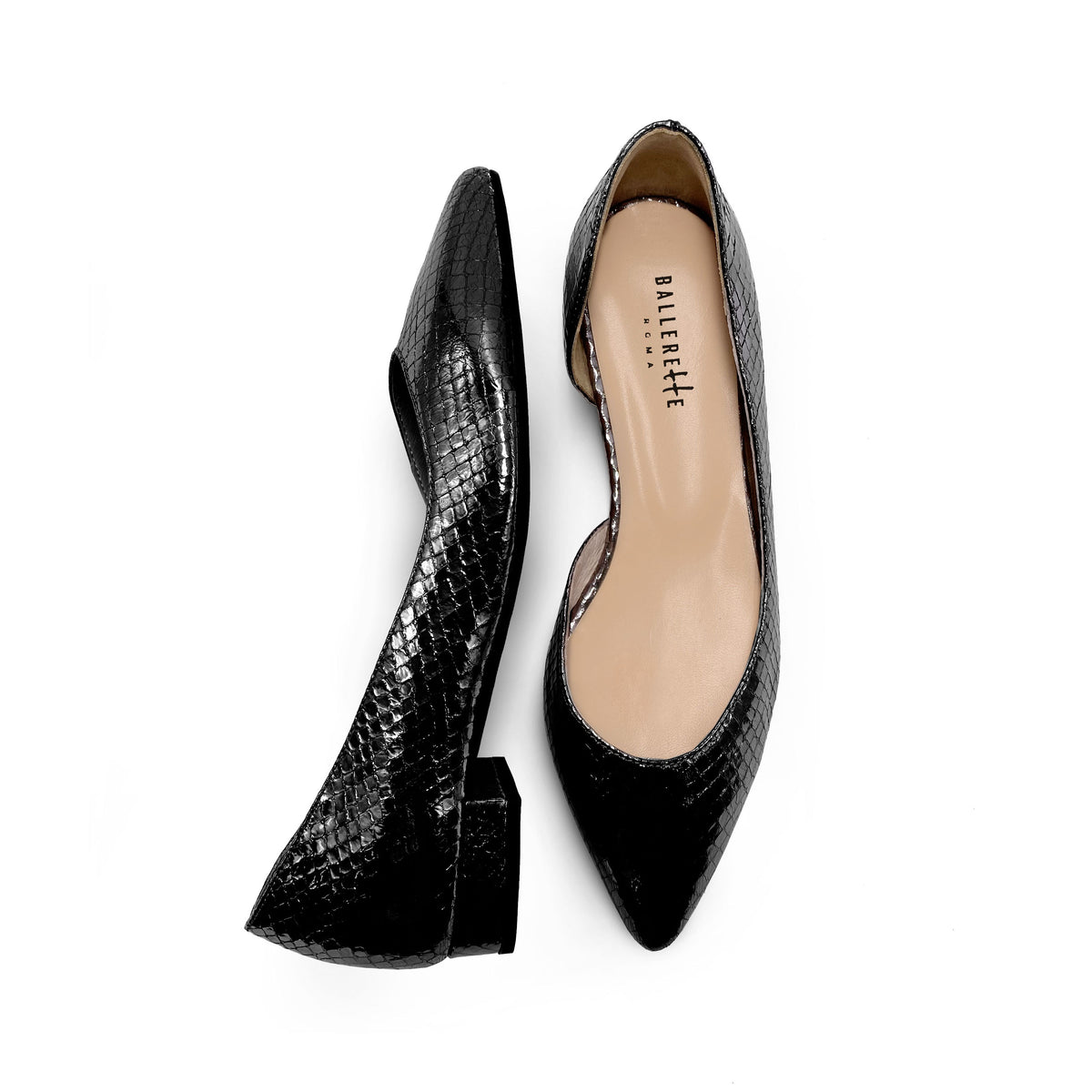 Ballerine aperte a punta laminate nere