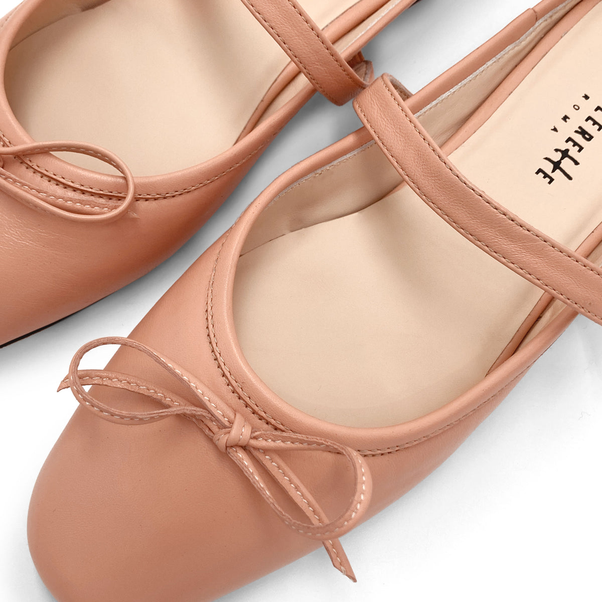 Ballerines mules rose en cuir à cousu sacchetto