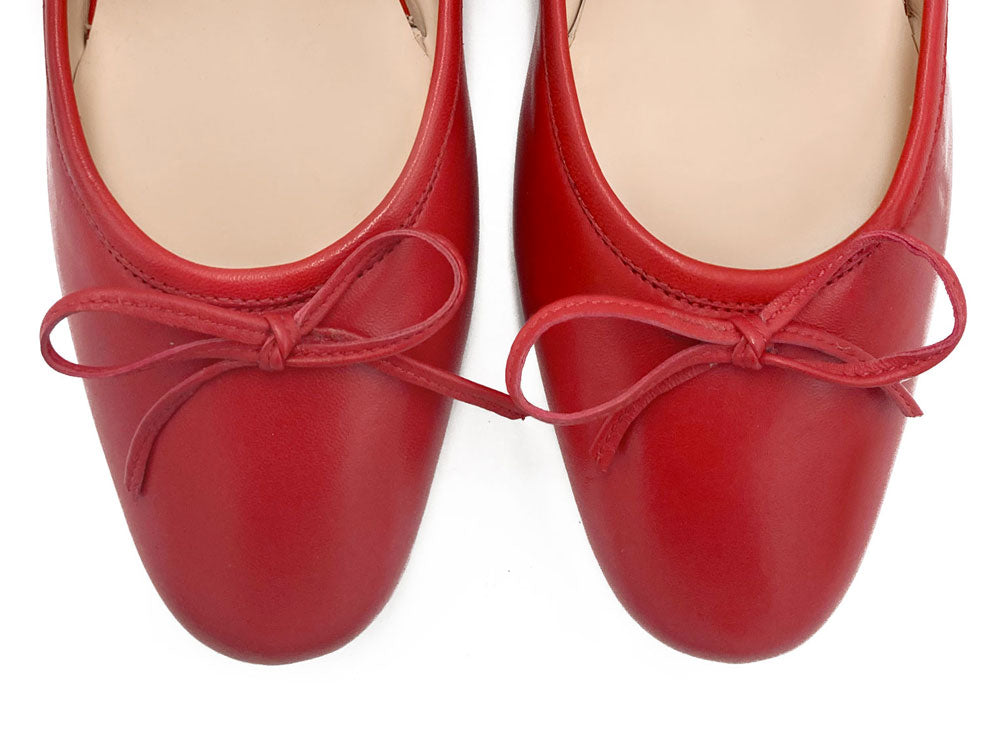 Rote Sabot-Ballerinas aus Leder mit Sacchetto-Verarbeitung