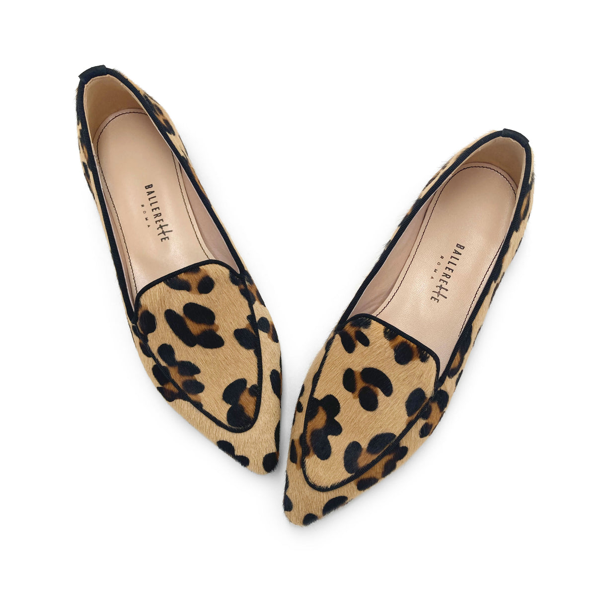 Spotted women's moccasins