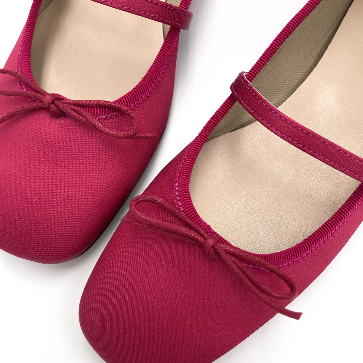 TT Go Green Collection - Ballerines Mary Jane en satin éco fuchsia