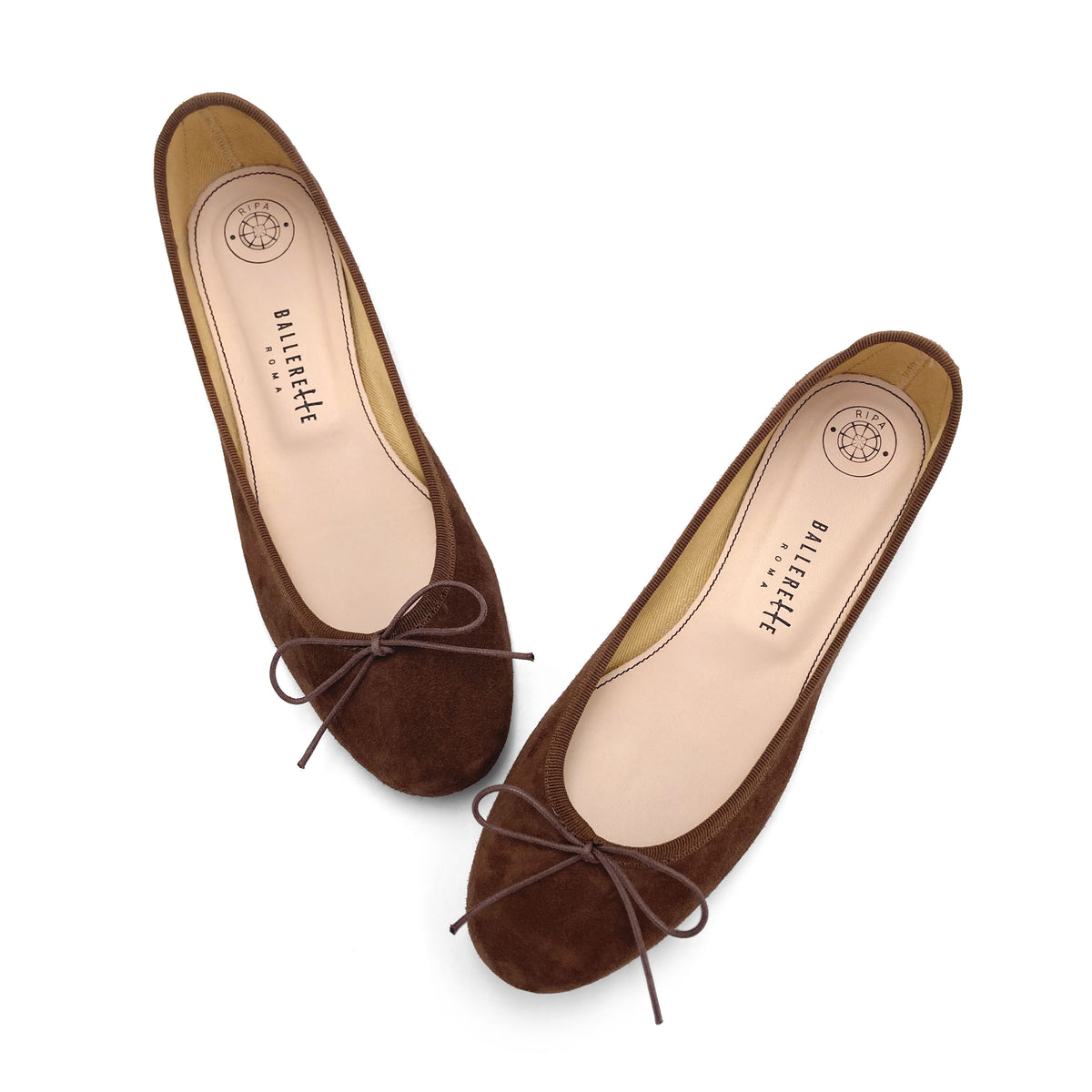 Braune Wildlederballerinas mit Absatz