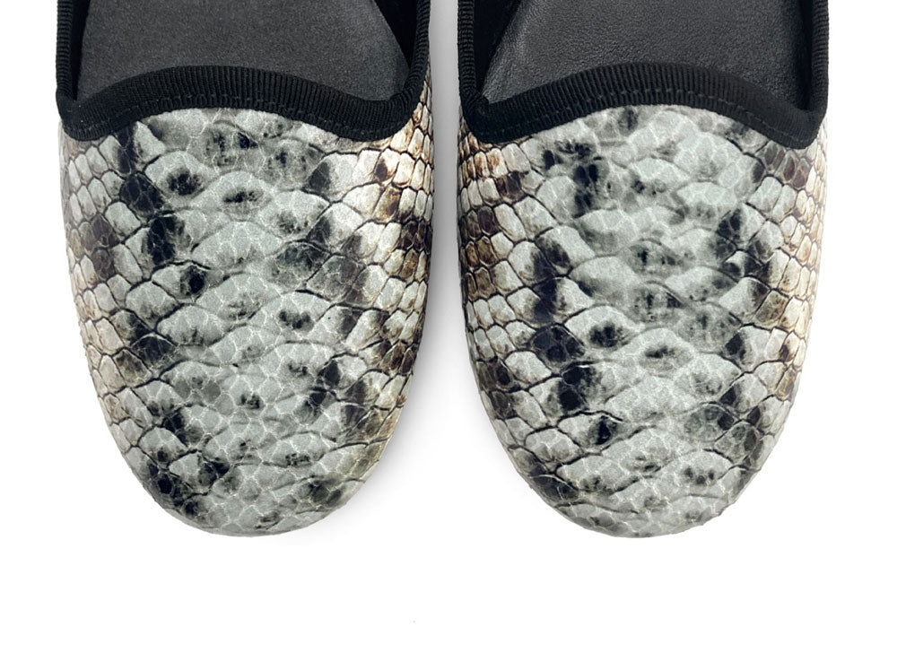 Slippers donna animalier pitonate in pelle
