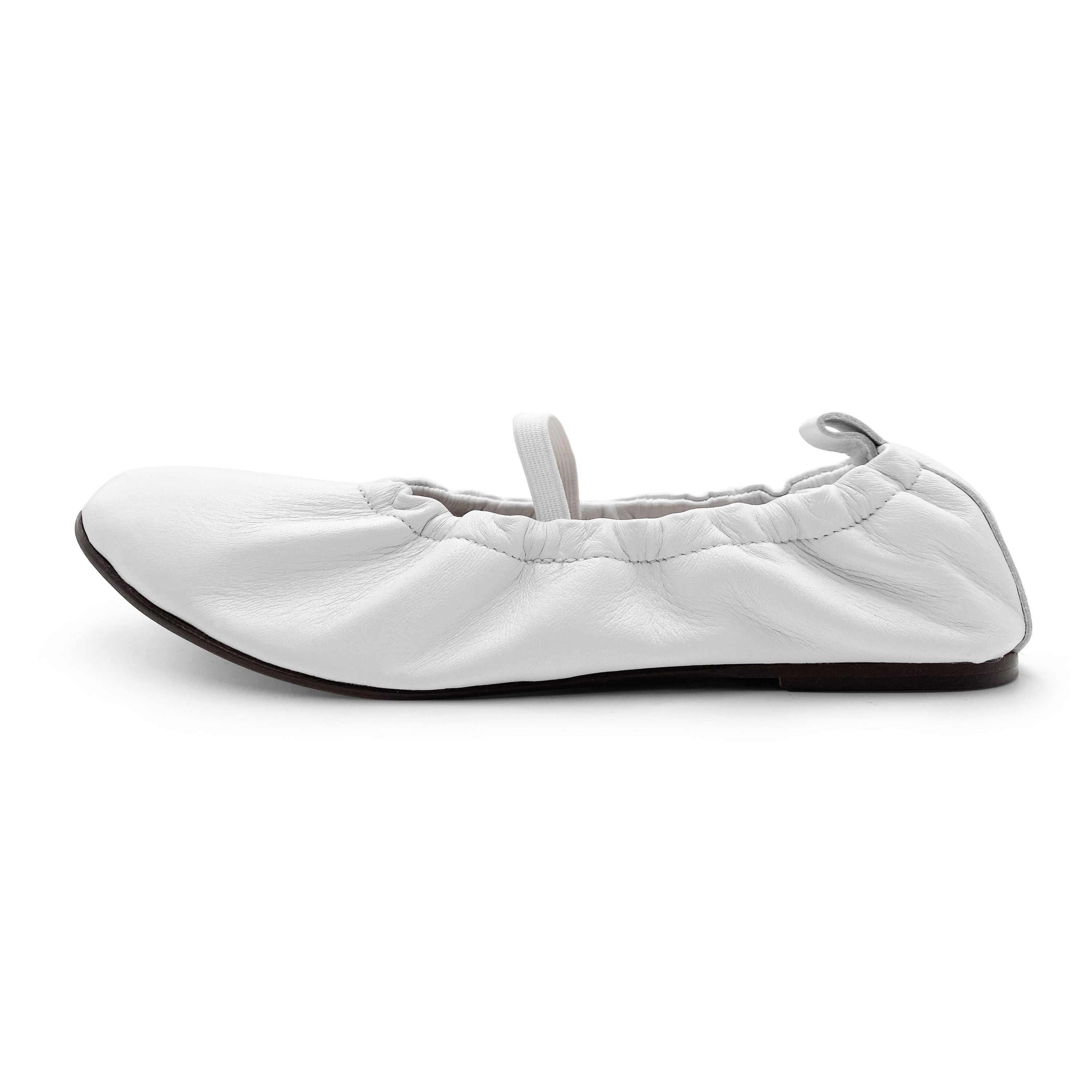 Ballerine accollate bianche in pelle con cinturino elastico