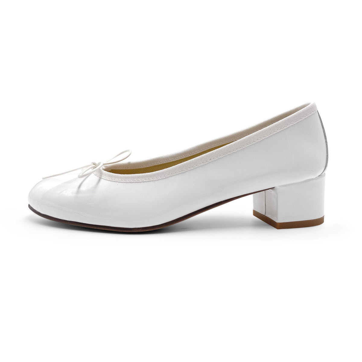 Ballerine bianche con tacco alto in vernice