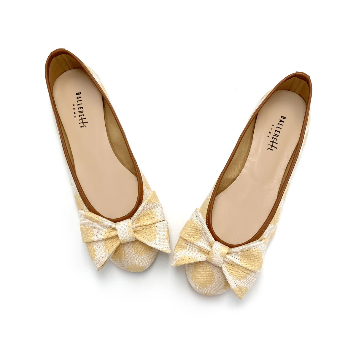 Ballerine estive in rafia a pois con fiocco