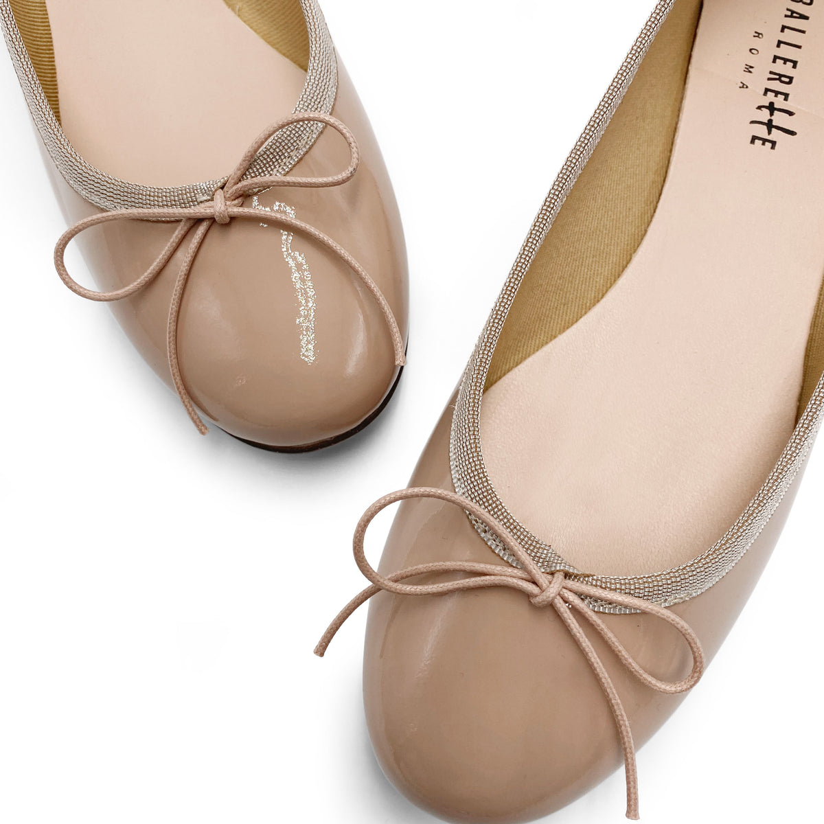 Bailarinas de piel charol rosa empolvado