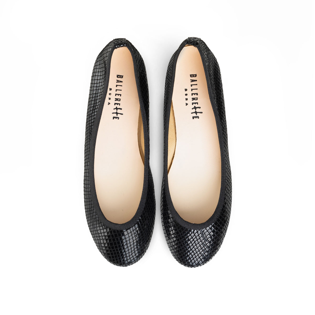 Ballerine animalier nere in camoscio laminato