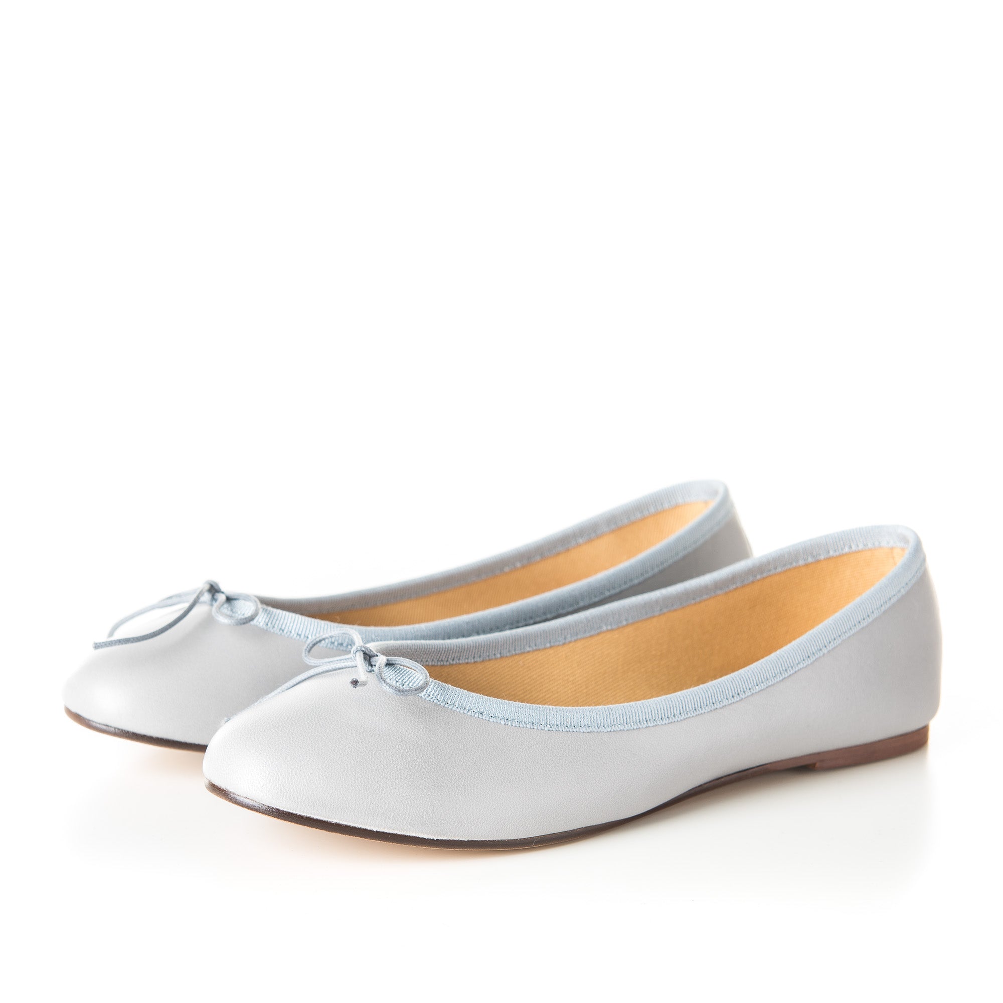 Light grey leather ballet flats