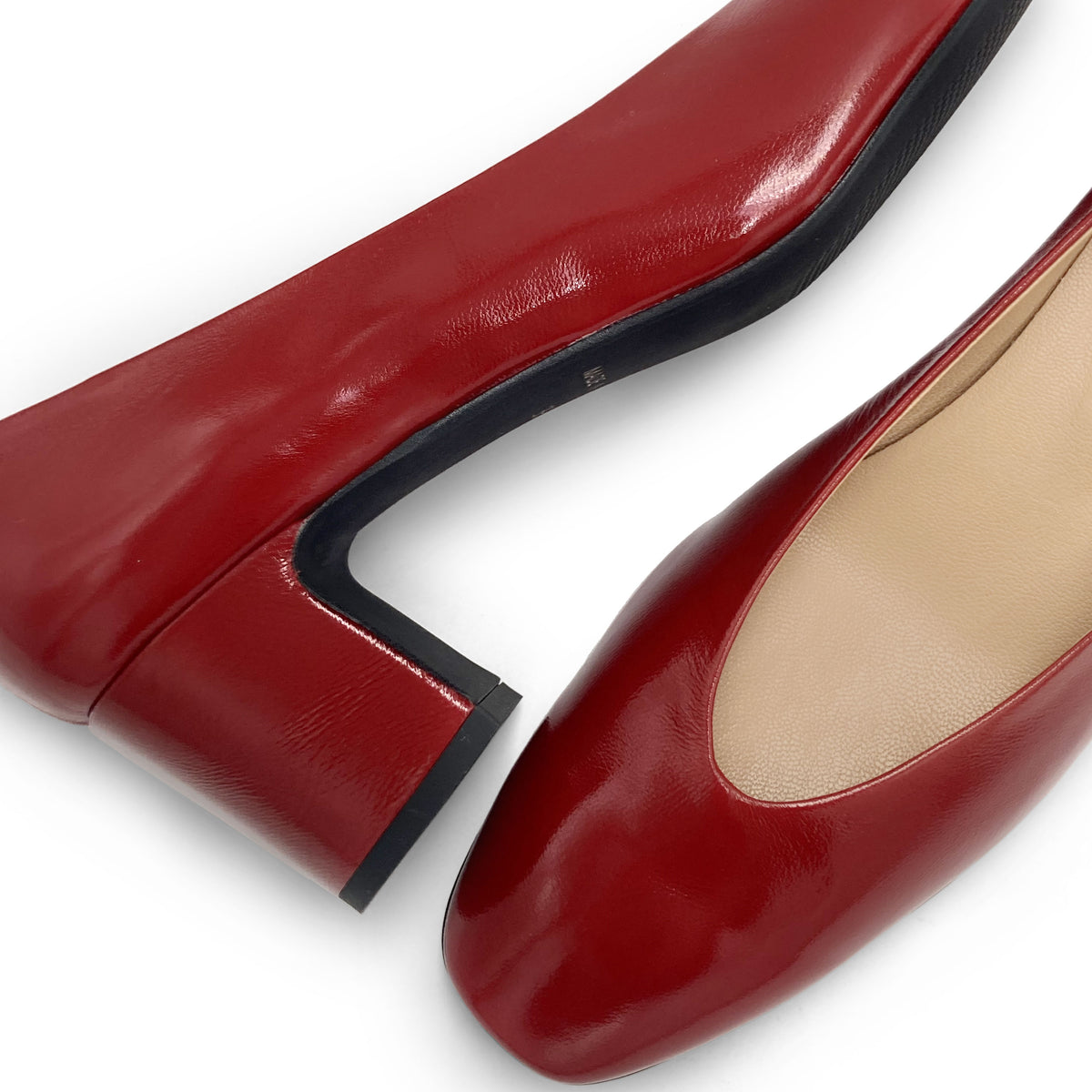 Rote Lackleder-Ballerinas mit quadratischer Spitze und bequemem hohem Absatz