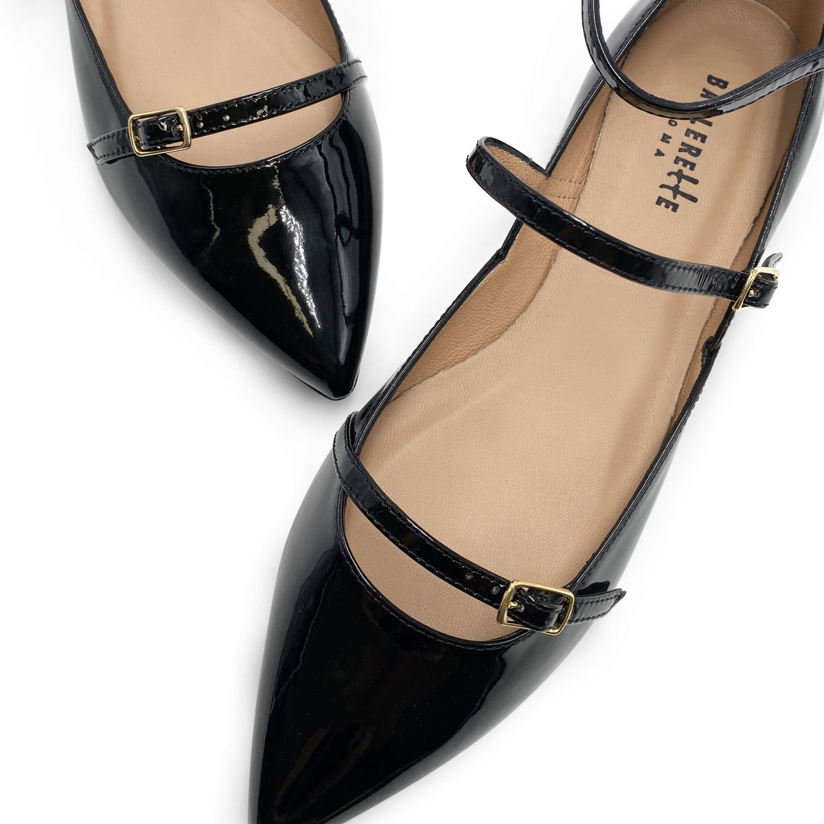 Schwarze Ballerinas aus Lackleder mit Riemen