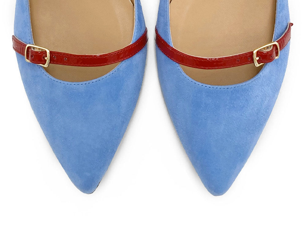 Ballerine a punta blu jeans in camoscio con cinturini rossi