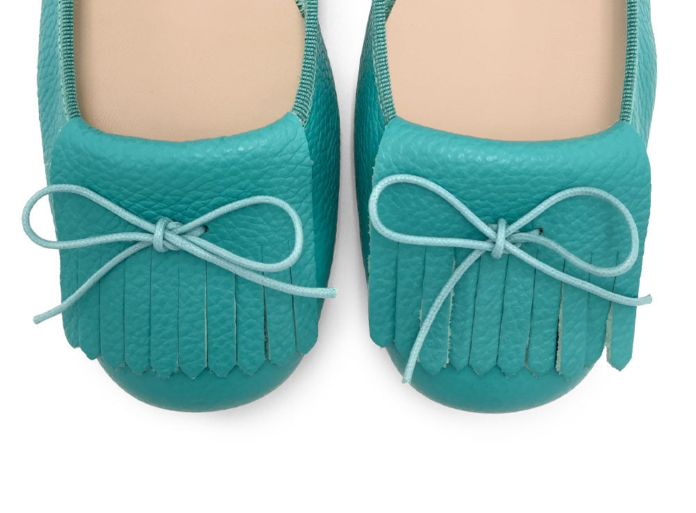 Mocassins femme en cuir bleu aqua a frange