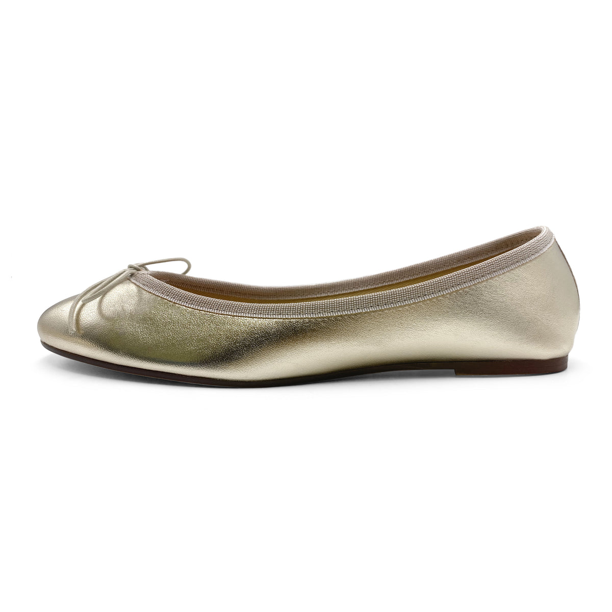 Platinfarbene Ballerinas aus laminiertem Leder