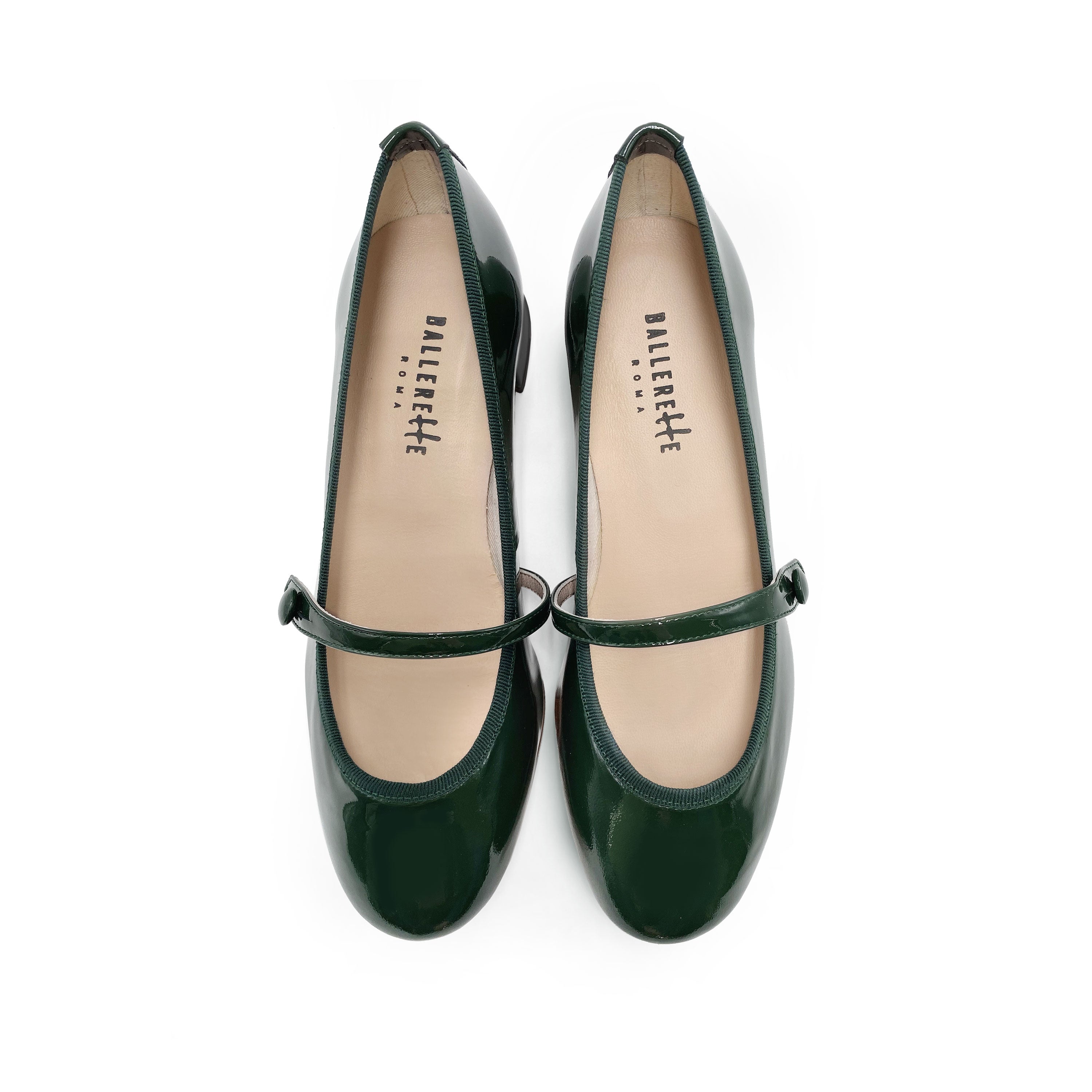 Grüne Lackleder Ballerinas mit Riemen und Absatz