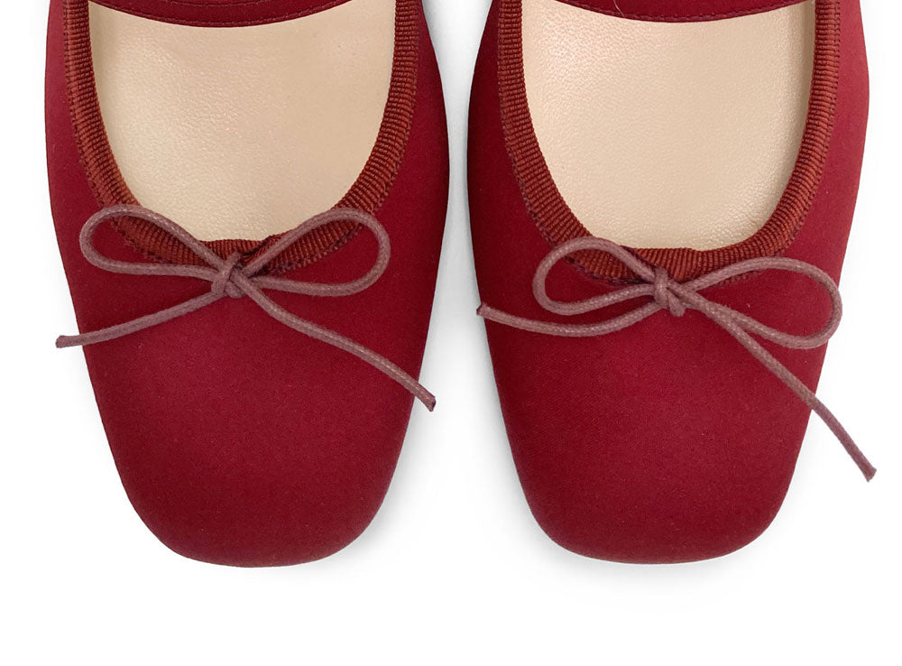TT Go Green collection - bailarinas Mary Jane burdeos en raso eco