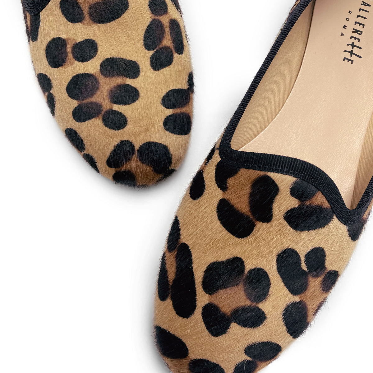 Slippers femme en poney tacheté